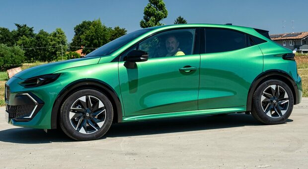 Renault Clio на метане: полного бака хватает почти на 1500 км