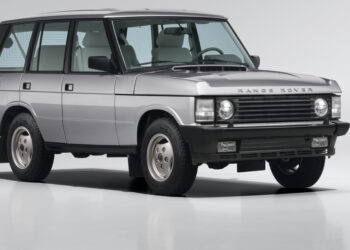 Restomod Range Rover 1993 года: слишком современный для «ветеранских» номеров?