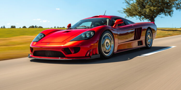 Saleen S7 Twin Turbo: Американская легенда, которую забыли