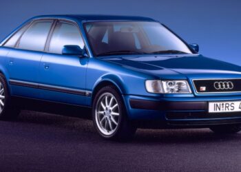 Секретный Audi RS4: 300-сильный зверь, которого мы не заслужили