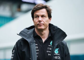 Штайнер: «Тото Вольф не дурак, чтобы подписывать Ферстаппена»