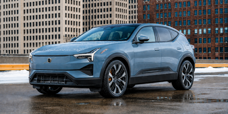 Сможет ли Polestar 3, оказавшийся под запретом, выжить под брендом Volvo?