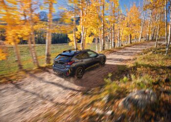 Subaru Crosstrek Sport лишился бензиновой версии, но цены не подняли