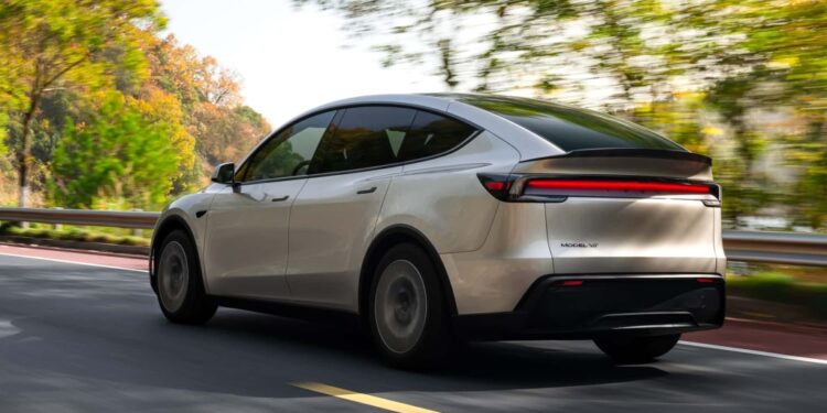 Tesla Model Y с тремя рядами сидений: шестиместная версия готовится к выходу в Европе