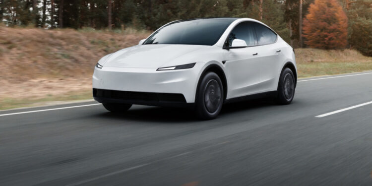 Tesla снова запускает бонус в 2000 евро на свои электромобили