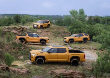 Toyota TRD Pro 2027: медовые оттенки вместо бирюзы