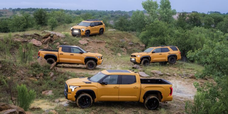 Toyota TRD Pro 2027: медовые оттенки вместо бирюзы