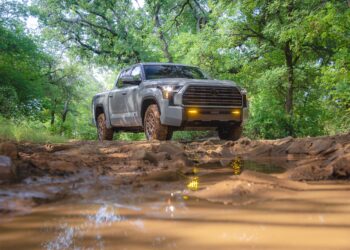 Toyota Tundra Trailhunter 2027: доступный внедорожный пакет по мотивам Tacoma