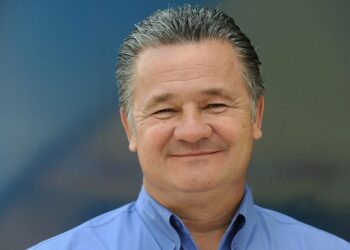 В NASCAR объяснили, почему не наказали Шейна ван Гисбергена после инцидентов в Чикаго