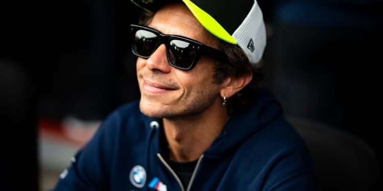 Валентино Росси нацелился на «Нордшляйфе»: легенда MotoGP хочет получить допуск до конца 2026 года