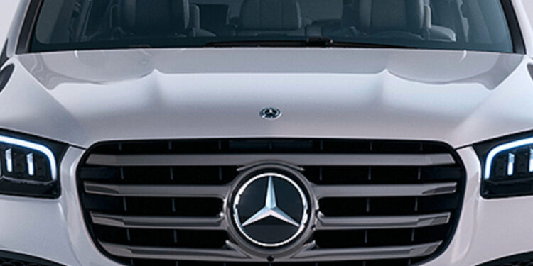 Владелец Mercedes «накопил» 80 000 евро штрафов за год — и продолжает ездить