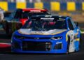 Внук основателя NASCAR выиграл гонку на «Ле-Мане» за рулём культового Камаро