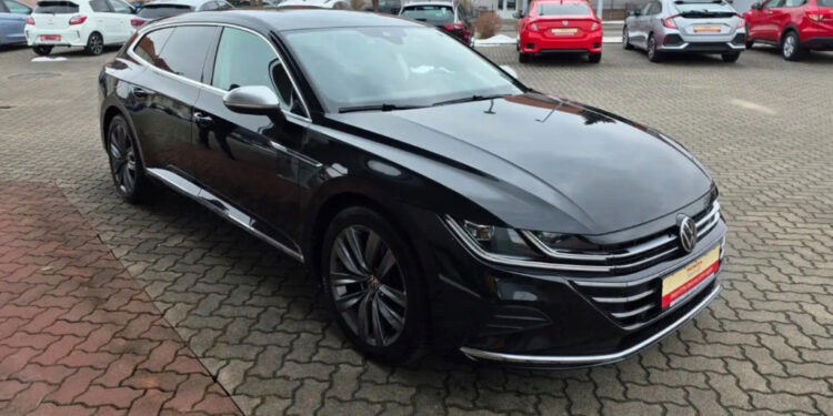 Volkswagen Arteon Shooting Brake: экономия 30 000 евро на почти новом универсале