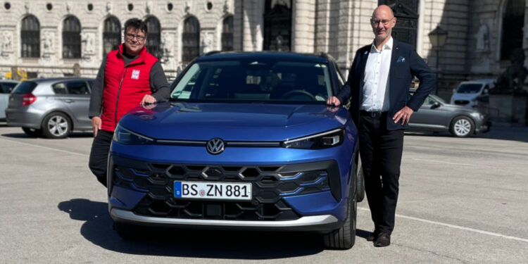 Volkswagen догоняет Toyota: гибрид нового типа появится в 2026 году