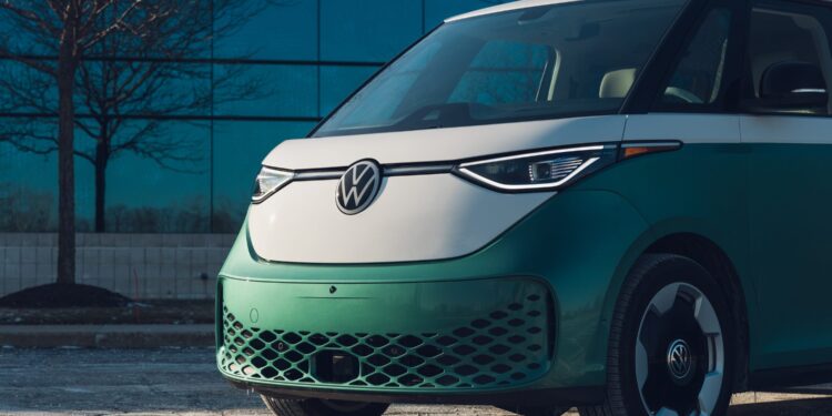 Volkswagen сократит модельный ряд вдвое: под нож пойдут непрофильные версии