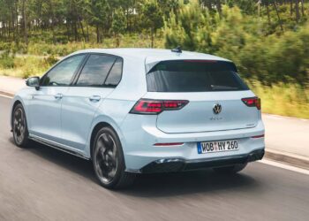 Volkswagen запускает эру Full Hybrid: Golf и T‑Roc с новым мотором