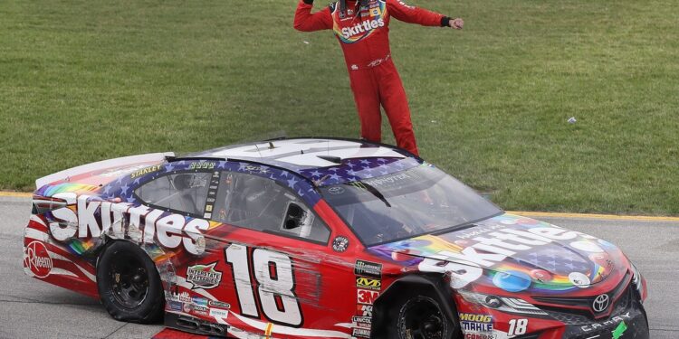 Возвращение в Чикаго: как Кайл Буш стал королём Chicagoland Speedway
