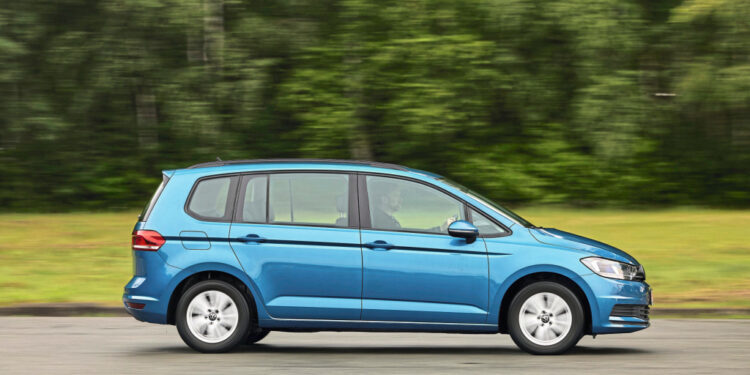 VW Touran второго поколения: разумный выбор вопреки SUV-буму