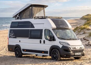 Westfalia Columbus Liner (2026): Кемпер с лаунж-зоной на крыше