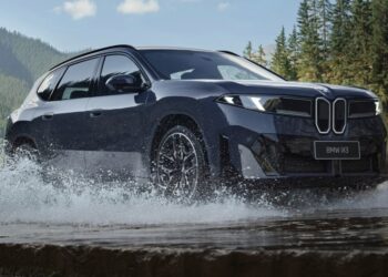 BMW iX3 L в Китае: больше места и ниже цена, но есть нюанс