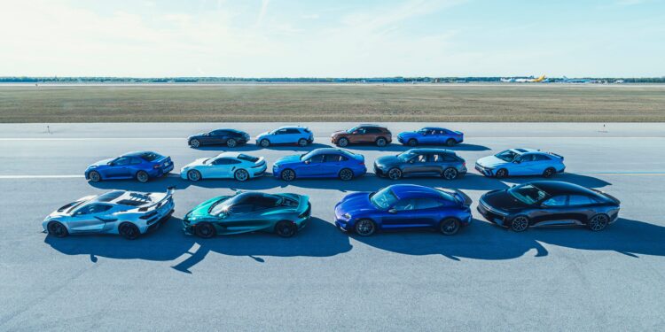Car and Driver: тест 0–150–0 с 13 автомобилями