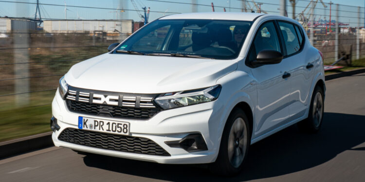 Dacia Sandero: лизинг за 61 евро в месяц