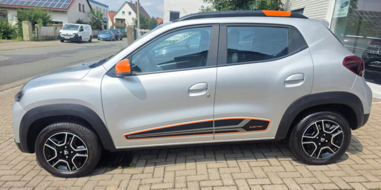 Dacia Spring за 9499 евро: батарея почти не постарела