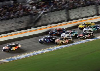 Дайтона решит судьбу Chase в NASCAR
