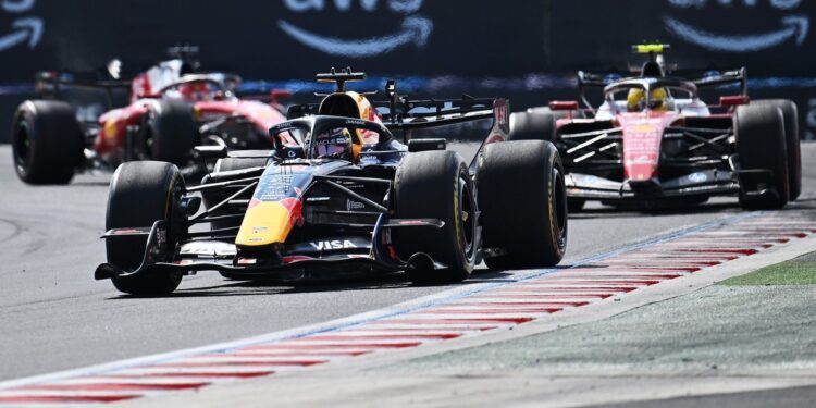 Дэвид Култхард раскритиковал FIA за медлительность с правилами-2026