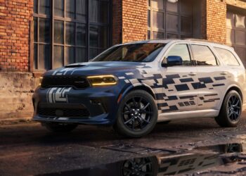 Dodge показала концепт Durango и анонсировала новые цвета