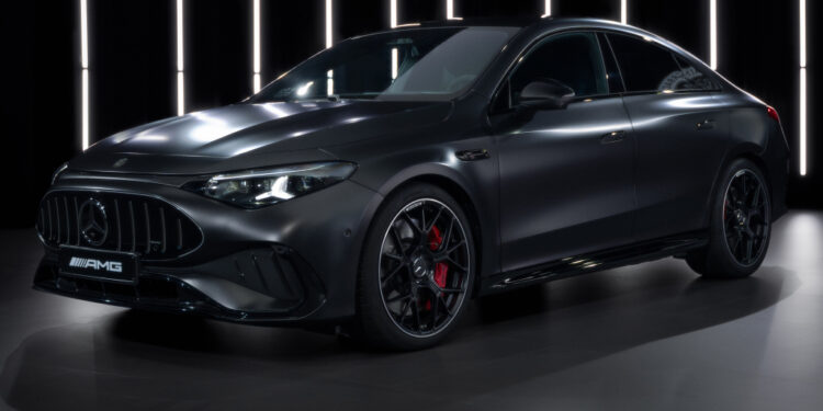 Электрический Mercedes-AMG CLA 45: 680 сил и цена до 80 000 евро