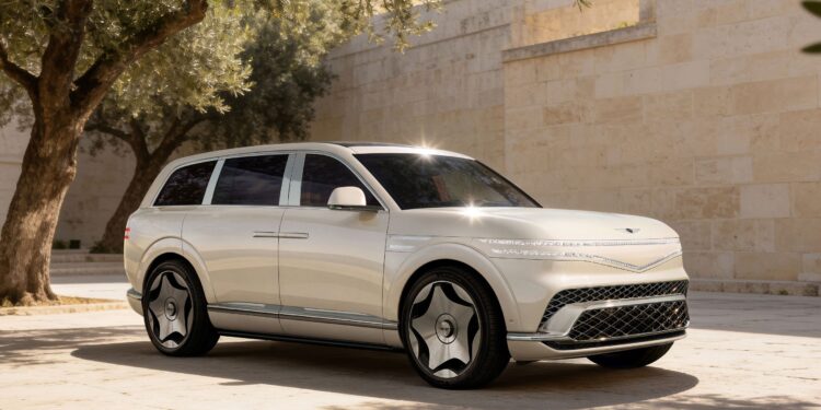 Genesis GV90 2027 — флагман с распашными дверями