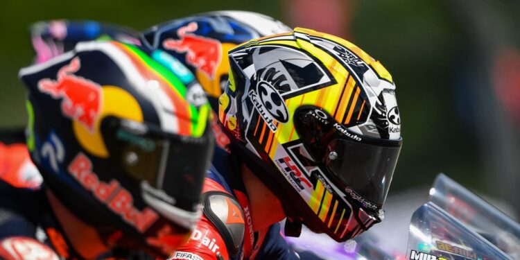 Гонщик MotoGP как инженер: сколько на самом деле решает пилот