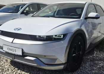 Hyundai Ioniq 5 за 29 990 евро: электрический кроссовер с полным приводом дешевеет