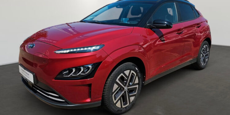 Hyundai Kona Elektro с пробегом 20 000 км нашли на AUTO BILD
