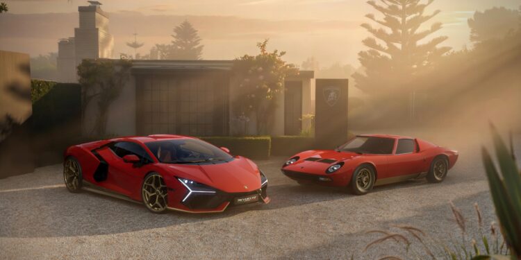 Lamborghini Revuelto в цветах Miura: лимитированная серия в честь 60-летия легенды