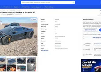 Lamborghini Temerario со 116 милями — на аукционе Copart