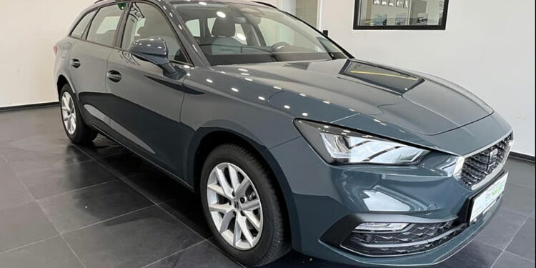 Лизинг Seat Leon Kombi за 195 евро: что известно о сделке
