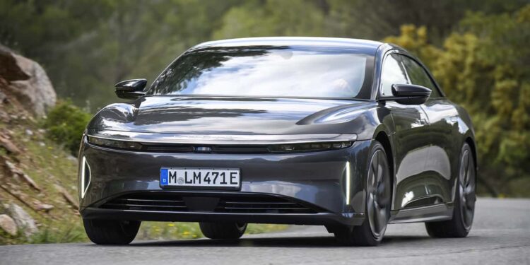 Lucid Air Grand Touring 2026 в тесте: не только дальность?