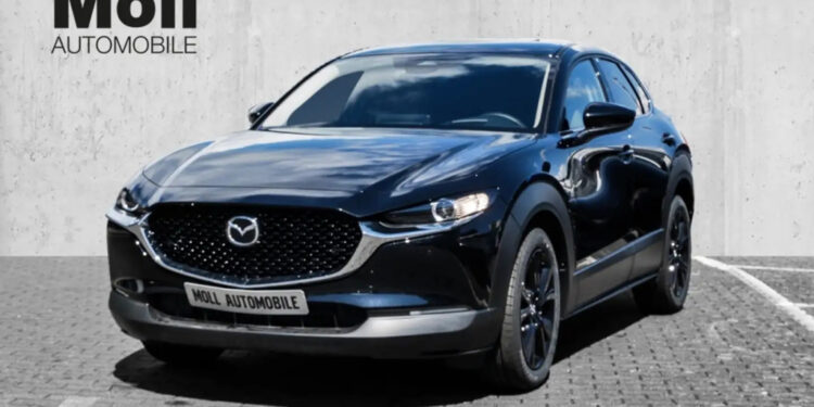 Mazda CX-30 с рук: кроссовер с богатой комплектацией стал на 10 000 евро дешевле