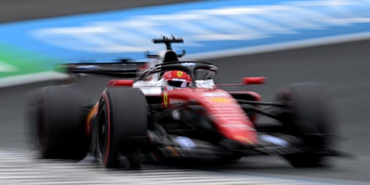 McLaren: Ferrari быстрейшая в Зандворте, но может застрять