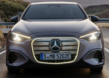 Mercedes делает ставку на электричество: C-Class получил версию BEV