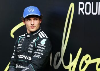 Mercedes подтвердил штраф Антонелли в Монце