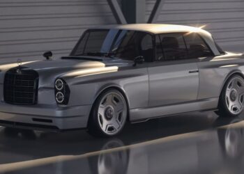 Mercedes W111: под ретро-кузовом — AMG C63 S с V8