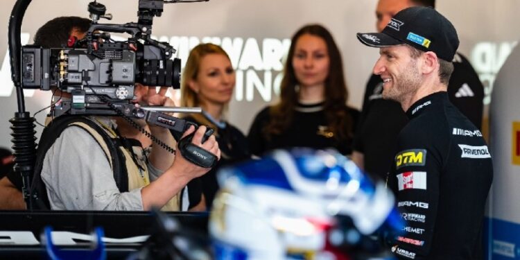 Никки Тим попал в документальный сериал DTM «Behind the Grid»