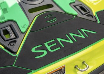 Новый 350-сильный Sea-Doo в цветах Сенны — дань уважения другой страсти чемпиона
