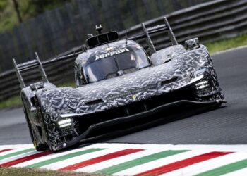 Обновлённый Ferrari 499P: первые тесты в Монце перед WEC 2027