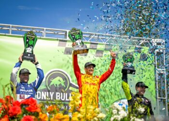 Палоу выиграл гонку IndyCar в Портленде, Розенквист — второй