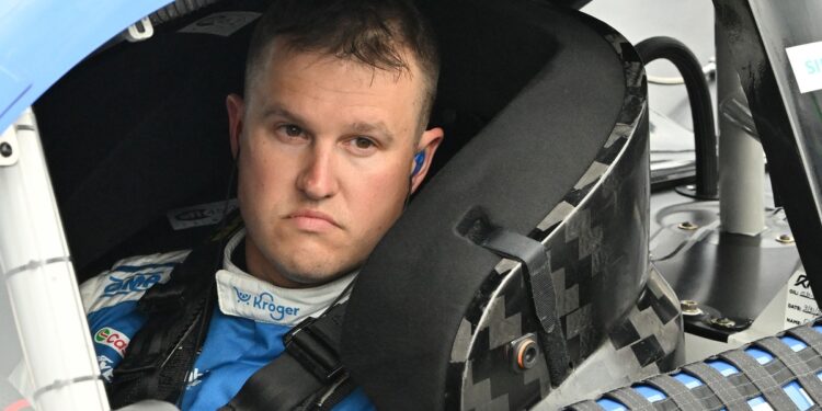 Райан Прис и его шансы на плей-офф: два чифа вылетели после техинспекции NASCAR в Айове