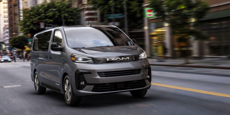Ram ProMaster City 2027: самый доступный фургон в США